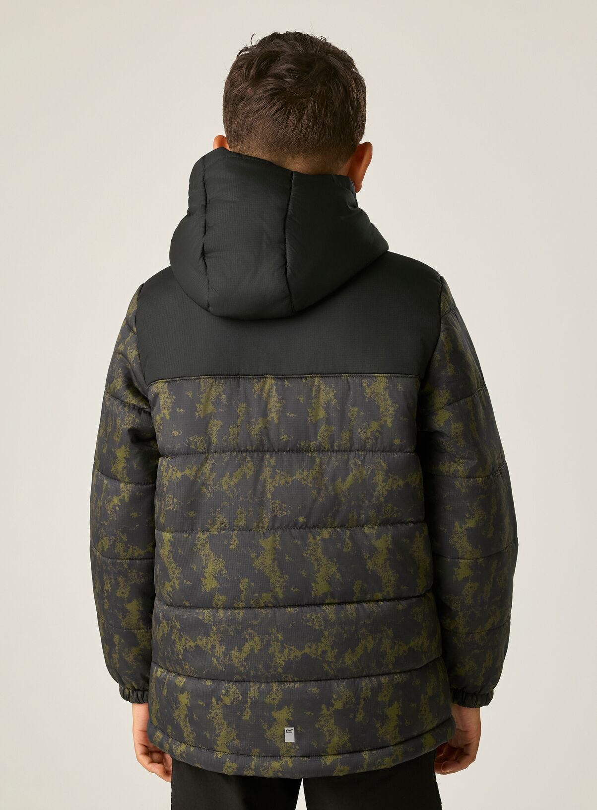 REGATTA Lofthouse Water Repellent Padded Jacket Camo 3-4 Years - Image 3 thumbnail